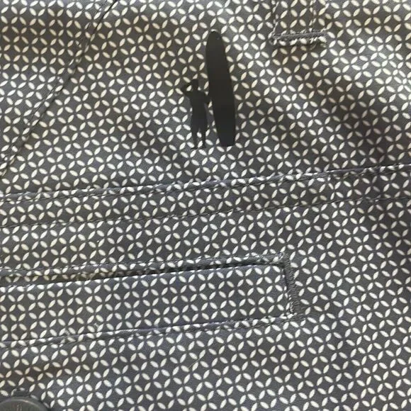 Men's Johnnie-O Shorts Like New 35 - Picture 4 of 6